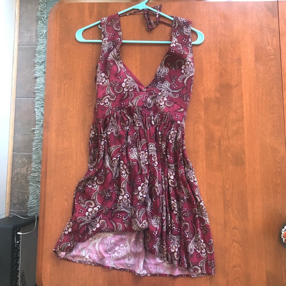 Maroon Paisley Patterned Dress - Picture 2 of 2